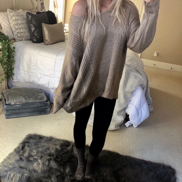 Sweaters - caramel-mocha knitted sweater